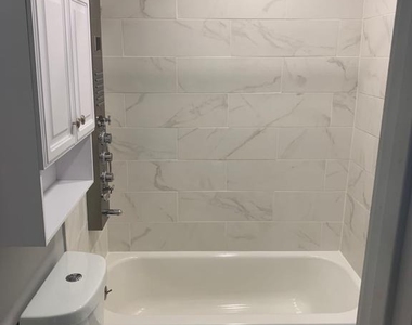 907 E Cliveden Street - Photo Thumbnail 6