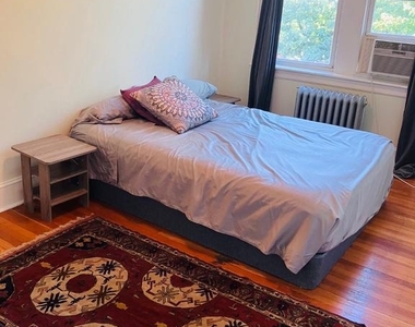 366 Sharpnack Street - Photo Thumbnail 15