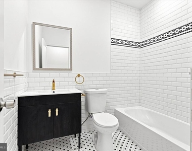 1644 N Marshall Street - Photo Thumbnail 7