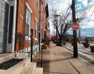 1249 Shackamaxon Street - Photo Thumbnail 7
