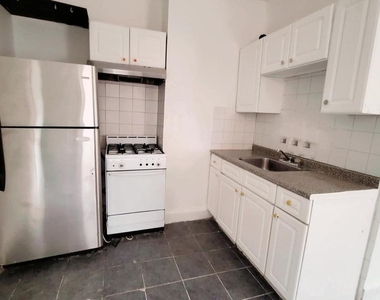 1249 Shackamaxon Street - Photo Thumbnail 3