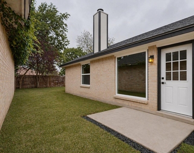14305 Vandever St - Photo Thumbnail 38