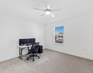 12716 Mogador St - Photo Thumbnail 17