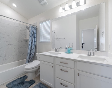 12716 Mogador St - Photo Thumbnail 19