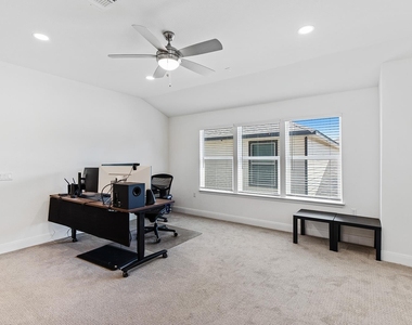 12716 Mogador St - Photo Thumbnail 15