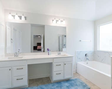 12716 Mogador St - Photo Thumbnail 13