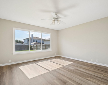 14413 Gurneys Eagle Dr - Photo Thumbnail 16