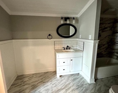 73 Byberry Road - Photo Thumbnail 17