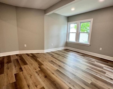 73 Byberry Road - Photo Thumbnail 6