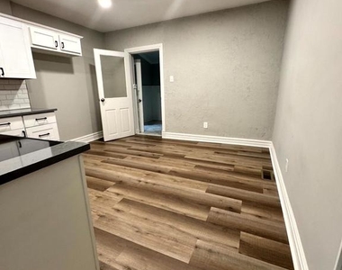 73 Byberry Road - Photo Thumbnail 10