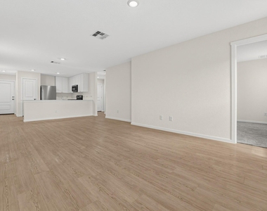 511 Jones Beach Cv - Photo Thumbnail 3