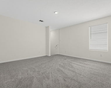 511 Jones Beach Cv - Photo Thumbnail 18