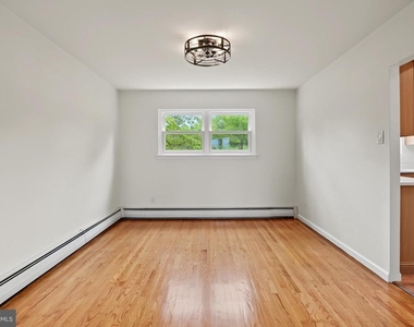1324 Quarry Hall Road - Photo Thumbnail 11