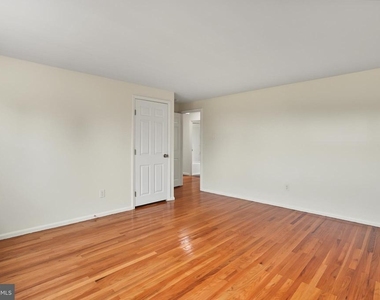1324 Quarry Hall Road - Photo Thumbnail 21
