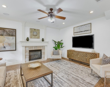 701 Oaklands Dr - Photo Thumbnail 23
