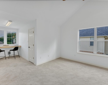 701 Oaklands Dr - Photo Thumbnail 19