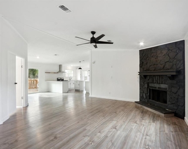 462 Texas Oak Dr - Photo Thumbnail 9