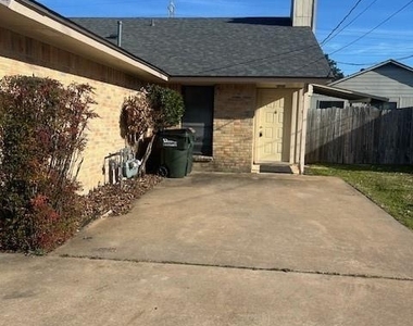 310 Tamara Dr - Photo Thumbnail 1