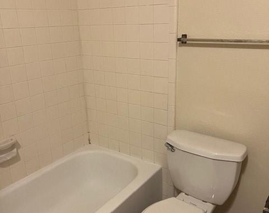 310 Tamara Dr - Photo Thumbnail 19