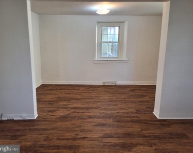 1579 Main Street - Photo Thumbnail 7