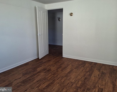 1579 Main Street - Photo Thumbnail 15