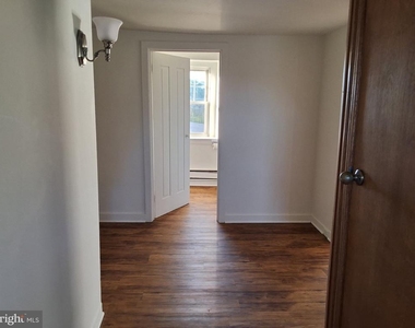 1579 Main Street - Photo Thumbnail 14
