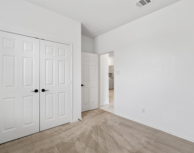 12417 Franklin D Roosevelt St - Photo Thumbnail 18