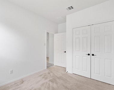 12417 Franklin D Roosevelt St - Photo Thumbnail 20