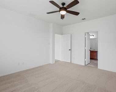 12417 Franklin D Roosevelt St - Photo Thumbnail 13