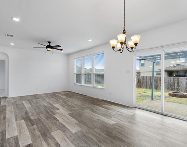 12417 Franklin D Roosevelt St - Photo Thumbnail 6