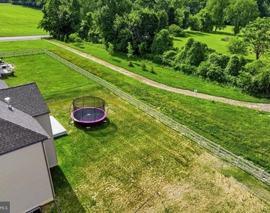 103 Janine Way - Photo Thumbnail 55