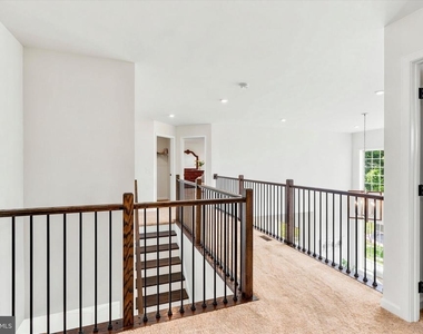 103 Janine Way - Photo Thumbnail 44
