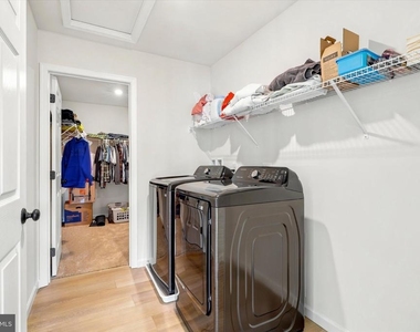 103 Janine Way - Photo Thumbnail 37