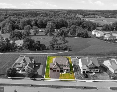 103 Janine Way - Photo Thumbnail 62