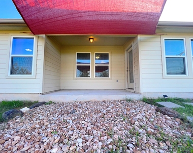802 Mitchell Dr - Photo Thumbnail 23
