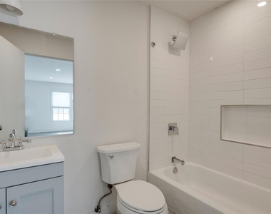 4202 N N Hills Dr Dr - Photo Thumbnail 34