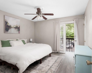 1912 Lightsey Rd - Photo Thumbnail 14