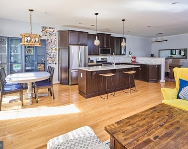 3238 Waterstone Court - Photo Thumbnail 9