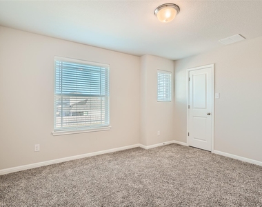 12317 Caldera Way - Photo Thumbnail 18