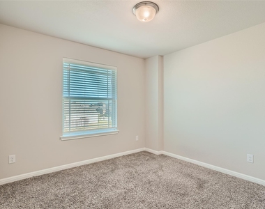 12317 Caldera Way - Photo Thumbnail 14