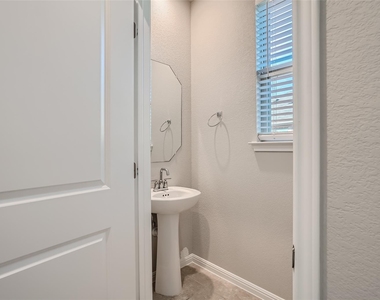 12317 Caldera Way - Photo Thumbnail 8