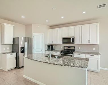 12317 Caldera Way - Photo Thumbnail 5
