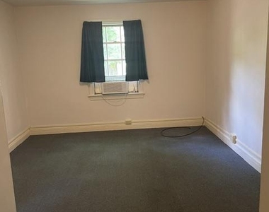 958 Mummasburg Road - Photo Thumbnail 5