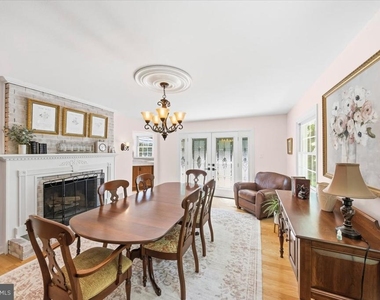 40 Pineknoll Drive - Photo Thumbnail 27
