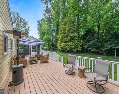 40 Pineknoll Drive - Photo Thumbnail 44