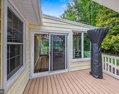 40 Pineknoll Drive - Photo Thumbnail 49