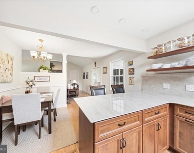 40 Pineknoll Drive - Photo Thumbnail 22