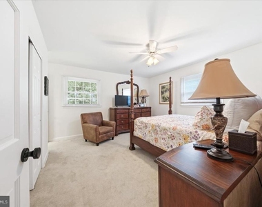 40 Pineknoll Drive - Photo Thumbnail 35