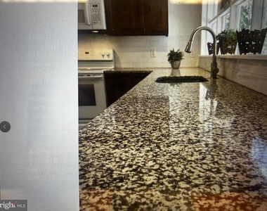 1085 Glassboro Road - Photo Thumbnail 5