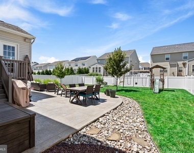 9 Bayberry Way - Photo Thumbnail 40